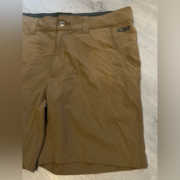 Outdoor Research “Ferrosi” style 8” Hiking short lightweight - Picture 2 of 5